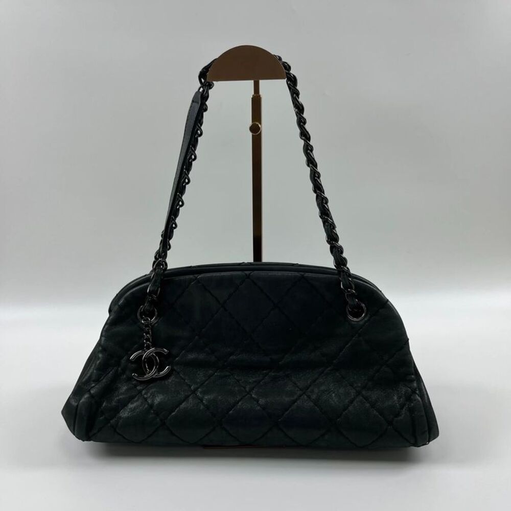 Chanel Women Pre-Loved Bag Very Good Condition